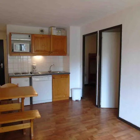 Apartment 2 Pieces + A Valfrejus, Proche Des Telesieges, Balcon, 6 Pers, Animaux Admis - Fr-1-561-20